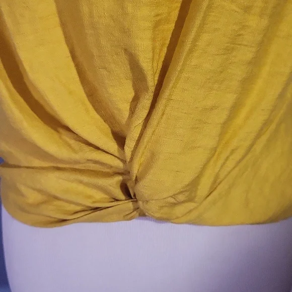 JOIE Top Large Bright Yellow Sleeveless Crop Twist 💛 - Picture 2 of 5